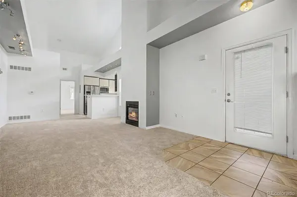 18284 E Floyd AVE #J, Aurora, CO 80013