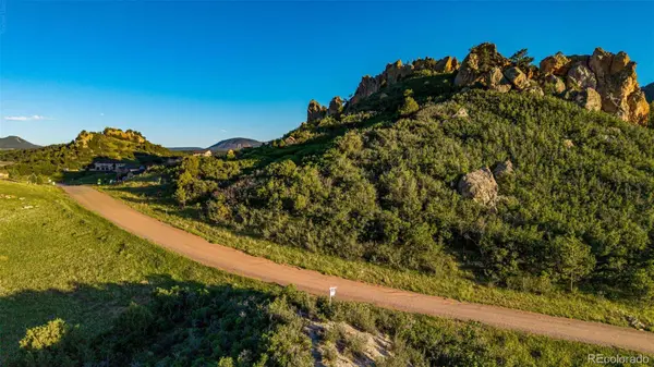 5814 Country Club DR, Larkspur, CO 80118