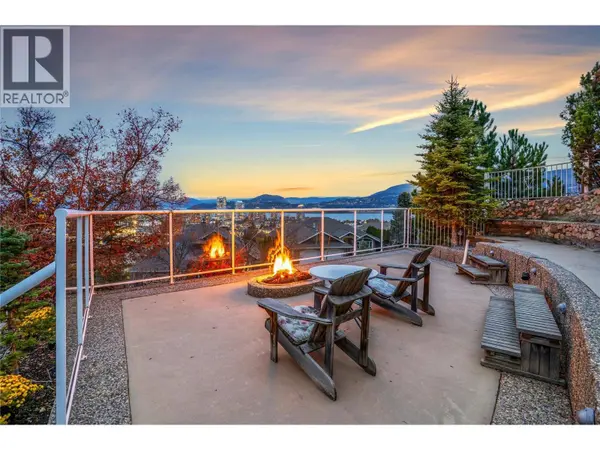 705 Royal Pine Drive, Kelowna, BC V1Y9G2