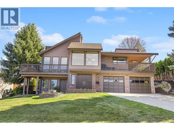 3202 Sundance Drive, West Kelowna, BC V4T1S4