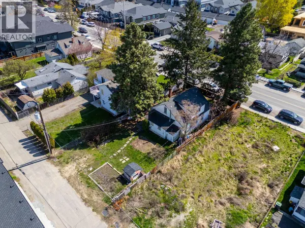 790 Cadder Avenue, Kelowna, BC V1Y5N6