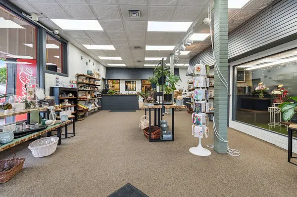 647 6th AVE E, Kalispell, MT 59901