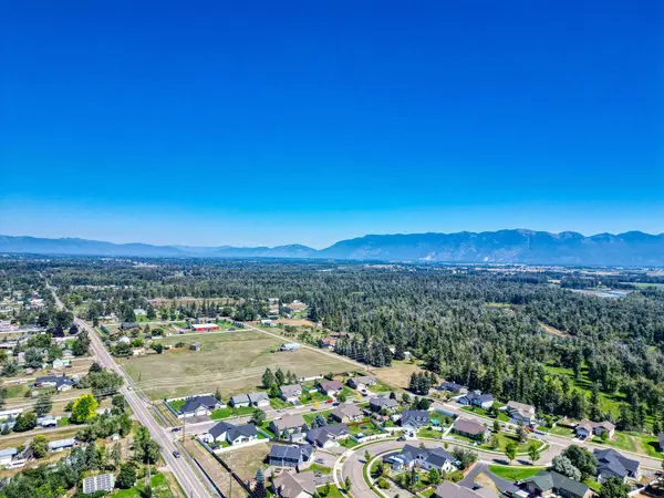 71 Windriver DR, Kalispell, MT 59901