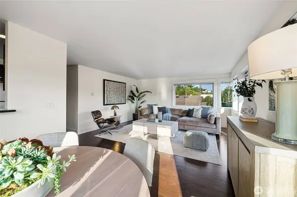 120 NW 39th ST #407, Seattle, WA 98107