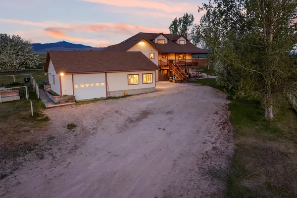 1892 Sutherland LN, Corvallis, MT 59828