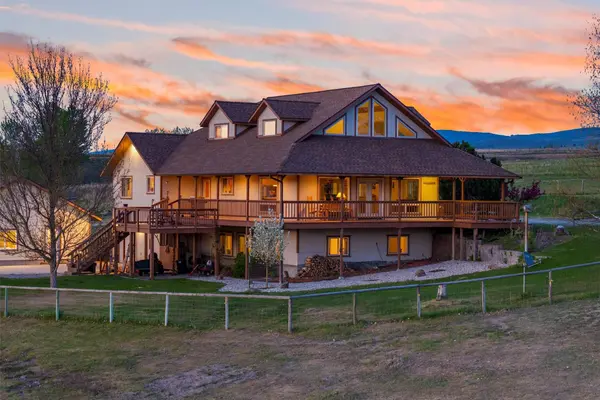 1892 Sutherland LN, Corvallis, MT 59828