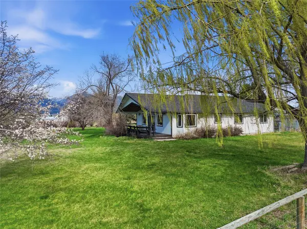 3554 Holly LN, Stevensville, MT 59870