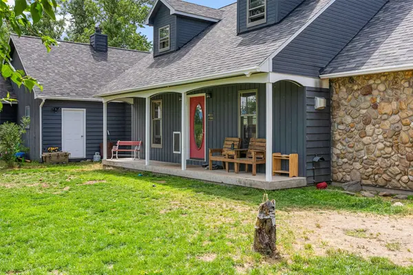 363 Poplar LN, Florence, MT 59833