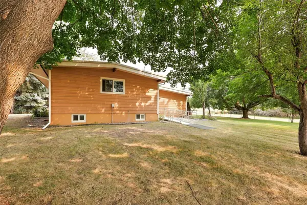 555 Grantsdale RD, Hamilton, MT 59840