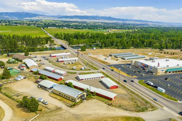 17 Red Ranch RD, Stevensville, MT 59870