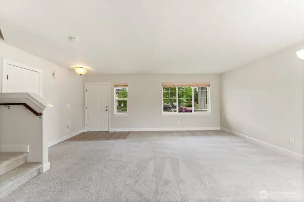 209 Burr ST NE, Orting, WA 98360