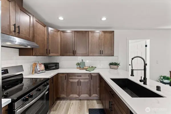 429 Chestnut ST, Shelton, WA 98584