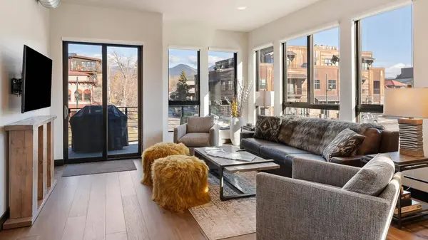 139 E 2nd ST #204, Whitefish, MT 59937