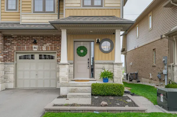 86 Dunrobin Lane, Grimsby, ON L3M 0H4