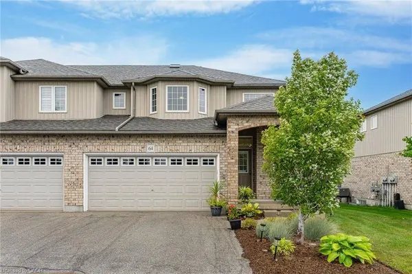 31 Townsend Drive #64, Breslau, ON N0B 1M0