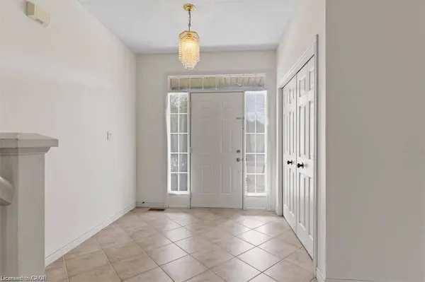 754 Klosters Drive, Waterloo, ON N2V 2V5