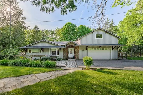 1135 Rivers Edge Drive, West Montrose, ON N0B 2V0