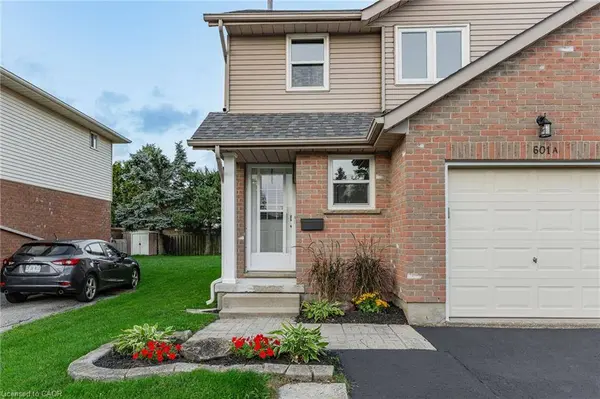 601 Pinerow Crescent #A, Waterloo, ON N2T 2K6