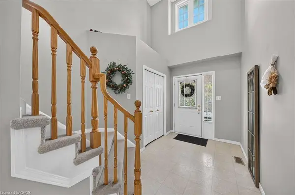632 Violet Street, Waterloo, ON N2V 2V9