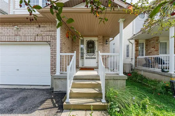 632 Violet Street, Waterloo, ON N2V 2V9