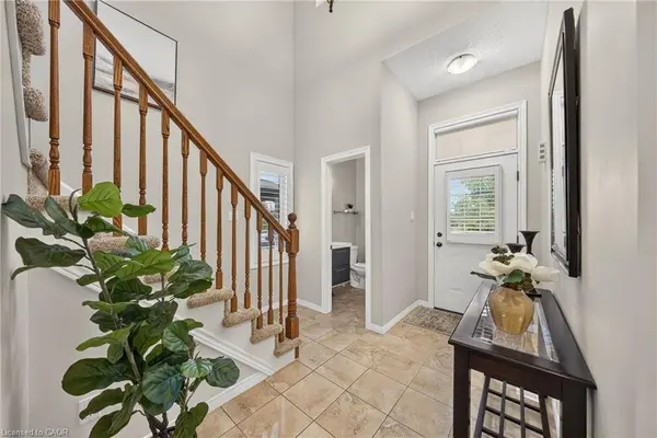 31 Townsend Drive #64, Breslau, ON N0B 1M0