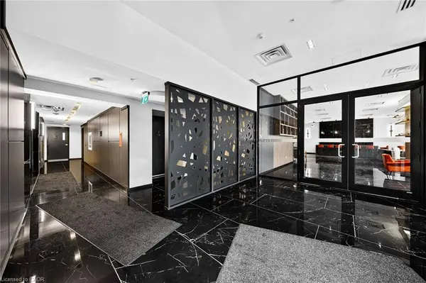 181 King Street S #1512, Waterloo, ON N2J 0E7