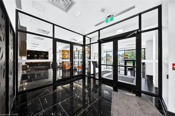 181 King Street S #1512, Waterloo, ON N2J 0E7