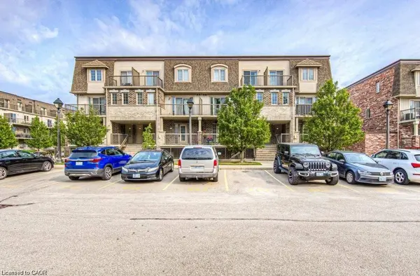 240 Rachel Crescent #F, Kitchener, ON N2R 0E1