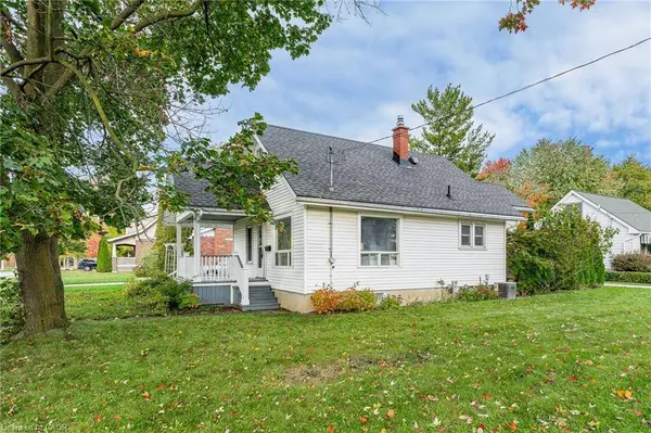 205 St. Vincent Street, Stratford, ON N5A 2X2