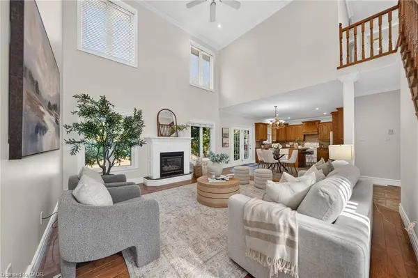 413 Falconridge Drive, Kitchener, ON N2K 4H9