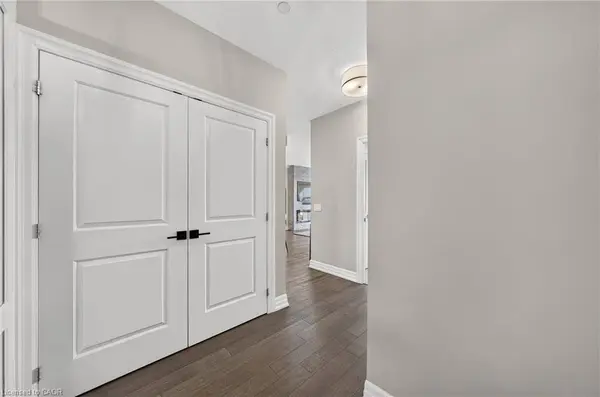 1878 Gordon Street #703, Guelph, ON N1L 1L8