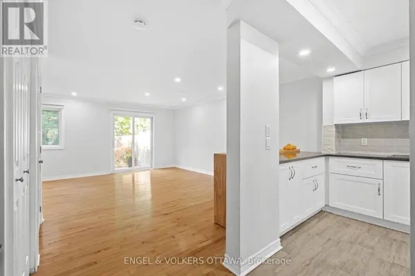 1540 MIMOSA AVENUE, Ottawa, ON K1G4C9