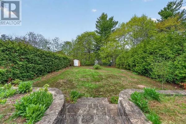 1442 CAVENDISH ROAD, Ottawa, ON K1H6C3