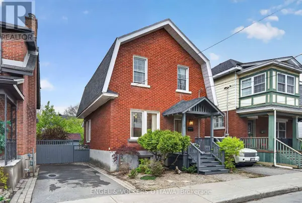 30 ROSLYN AVENUE, Ottawa, ON K1S4W3