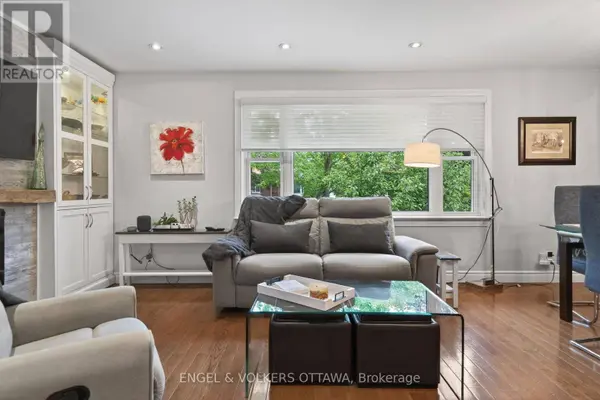 137 RACHAEL AVENUE, Ottawa, ON K1H6C5