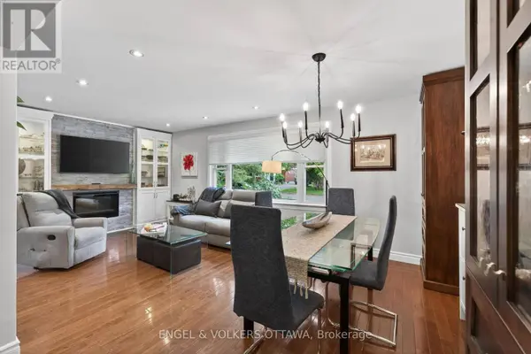 137 RACHAEL AVENUE, Ottawa, ON K1H6C5