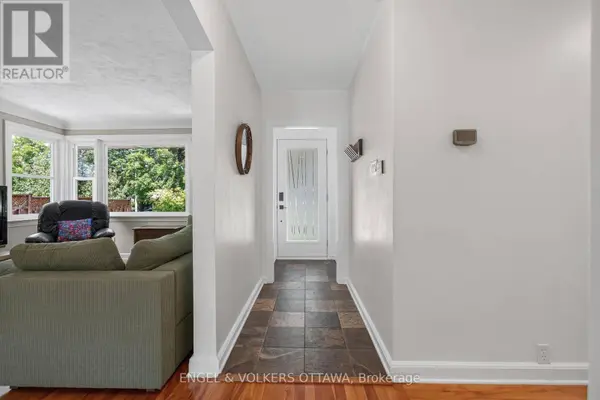 134 RACHAEL AVENUE, Ottawa, ON K1H6C6