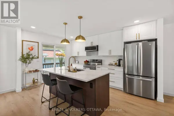 2265 SAMUEL DRIVE, Ottawa, ON K1G3C3