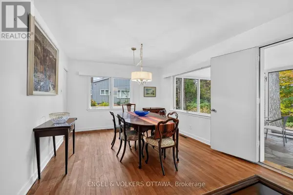 185 LAKEWAY DRIVE, Ottawa, ON K1L5A9