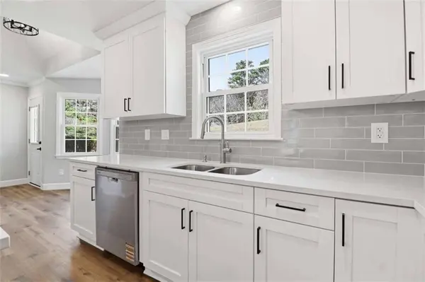 2520 Shiloh CT, Kennesaw, GA 30152