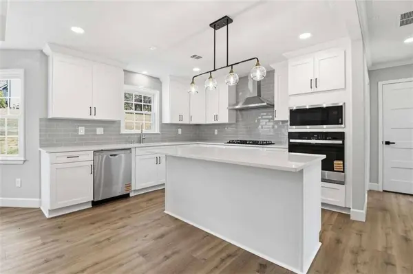 2520 Shiloh CT, Kennesaw, GA 30152