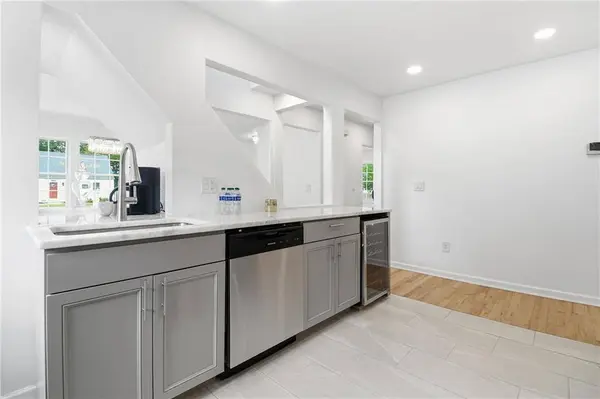 1466 Hardin AVE, Atlanta, GA 30337