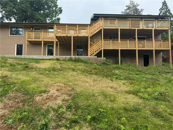 4255 Glenda DR, Atlanta, GA 30337