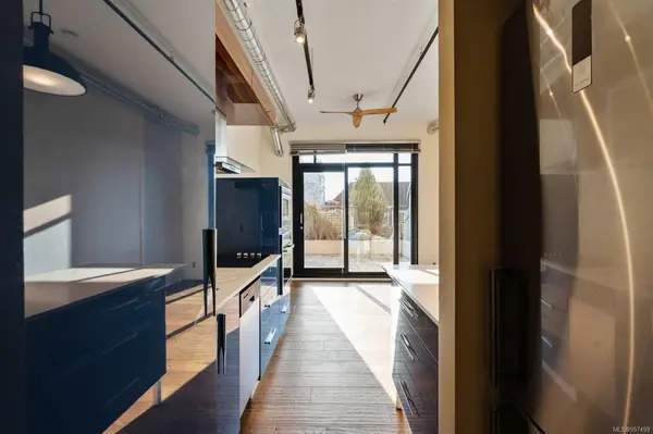 1029 View St #302, Victoria, BC V8V 0C9