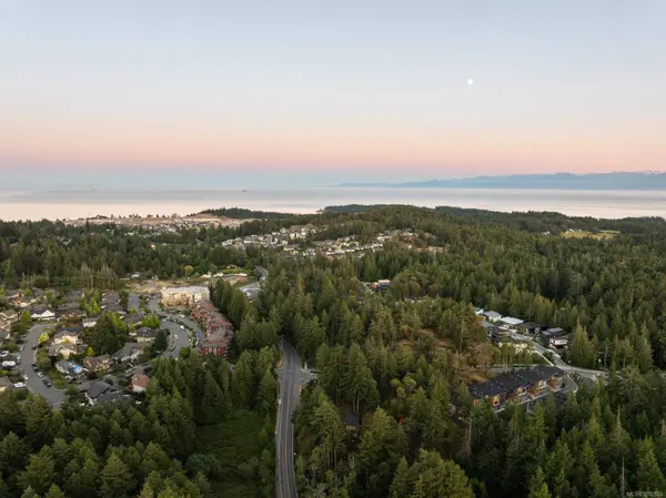 3921 Olympian Way #13, Colwood, BC V9C 0T1