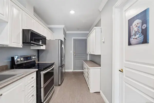 405 Quebec St #324, Victoria, BC V8V 4Z2