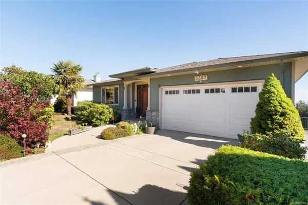 3387 Haida Dr