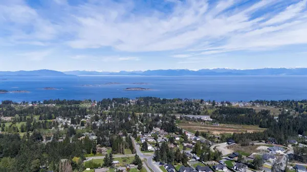 7468 High Ridge Cres, Lantzville, BC V0R 2H0