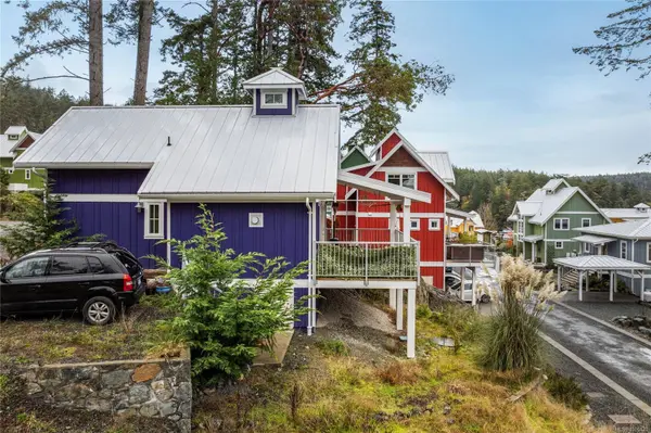1213 Spirit Bay Rd, Sooke, BC V9Z 1B6