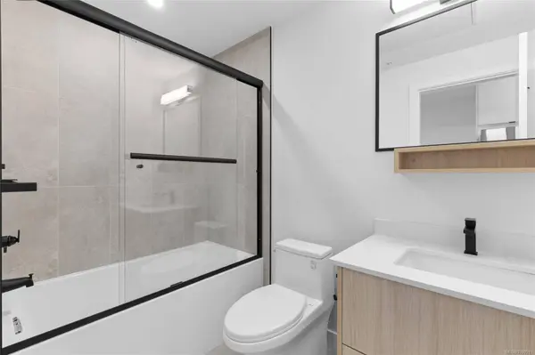 2629 Millstream Rd #209, Langford, BC V9B 3R8